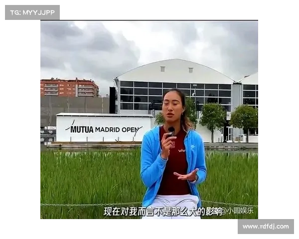 郑钦文手肘伤未愈复出遭逆转 0-3退赛引发武汉网球赛前景忧虑